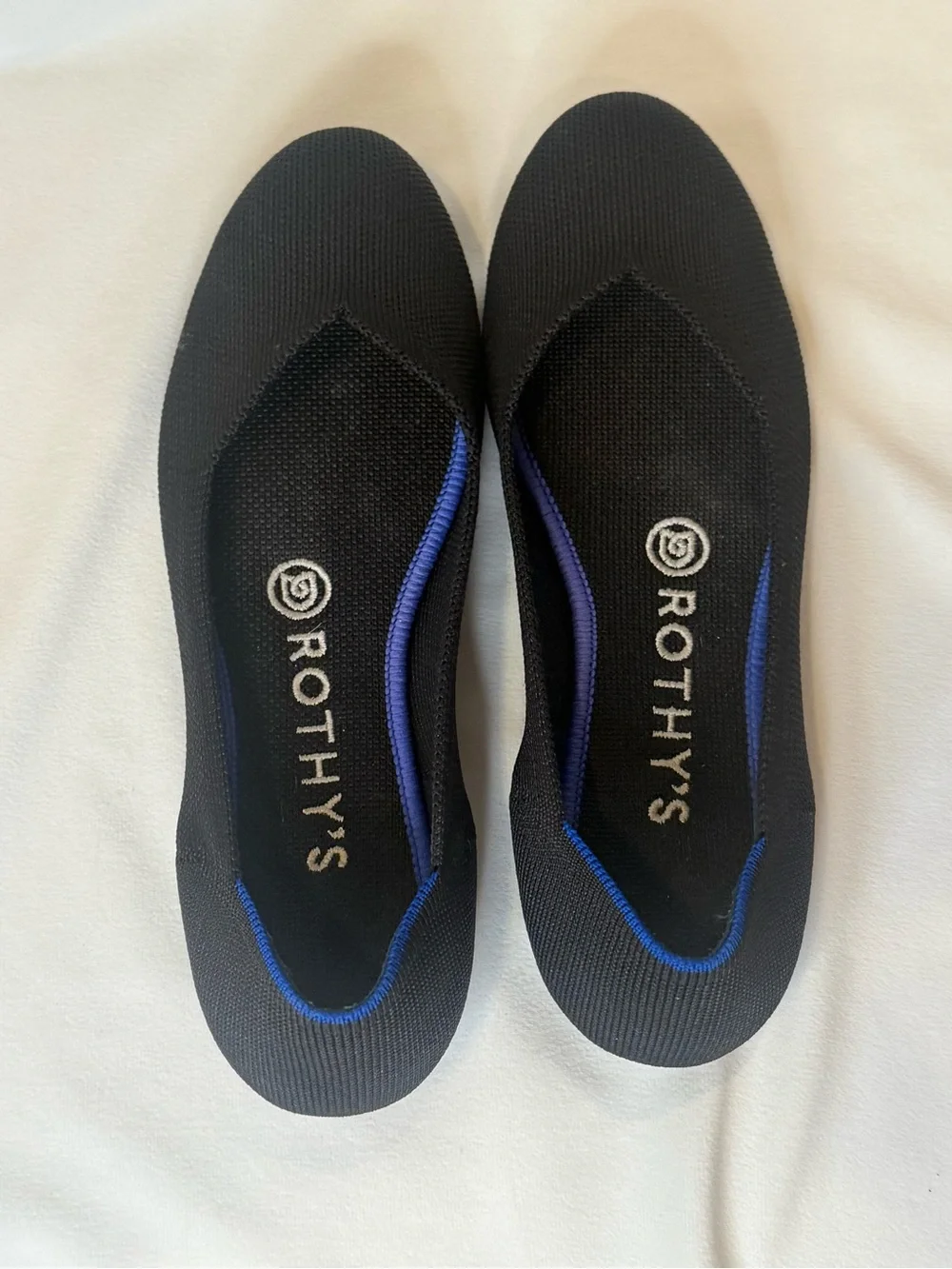 Rothy’s The Flat Black Blue Trim Round Toe Ballet Flat Size 6.5 Sustainable Knit